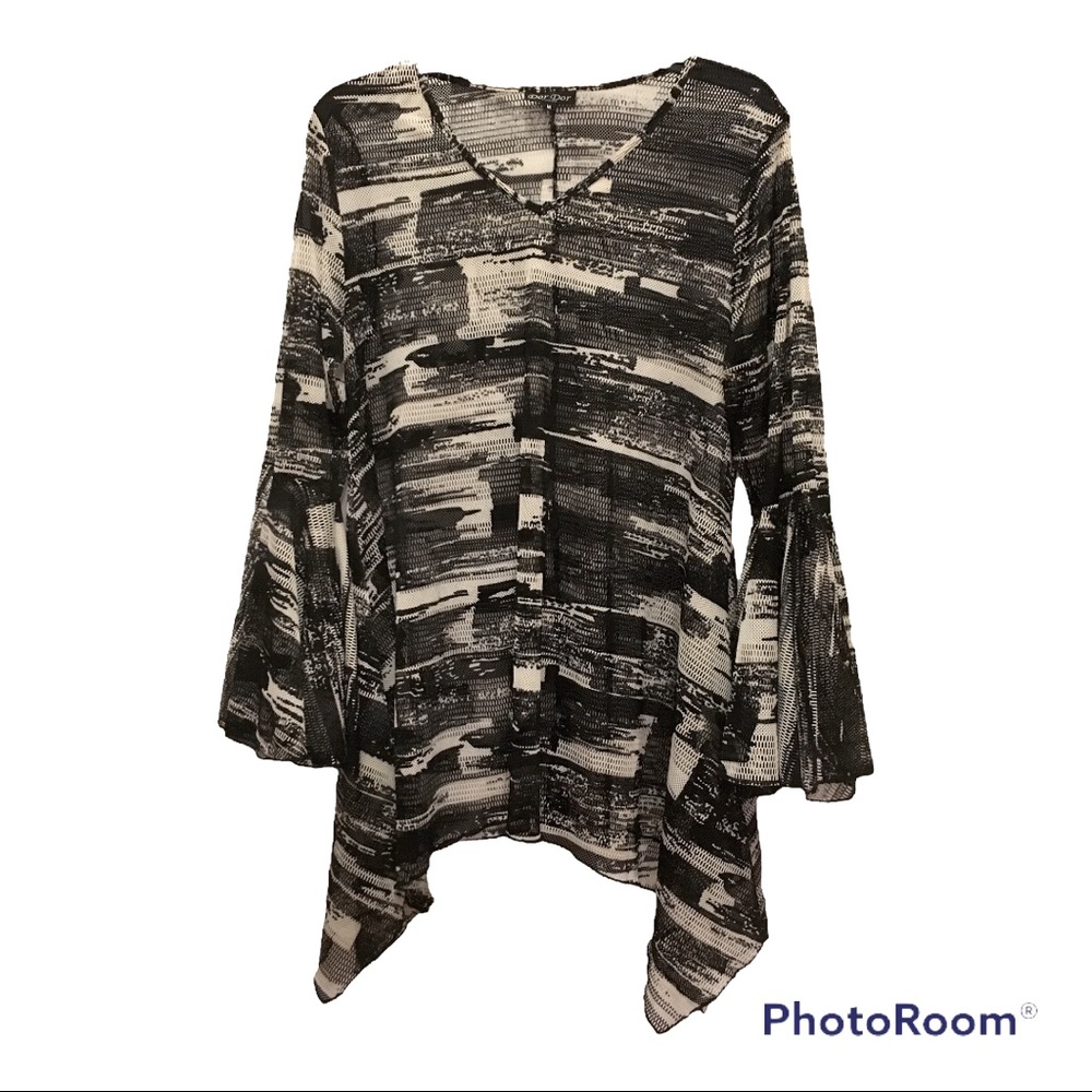 Dor Dor Couture | Bell Sleeve | Sheer/Mesh Cover Up Top | Medium | Swimw…